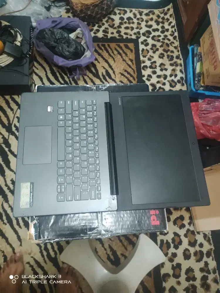 Laptop lenovo AMD E2