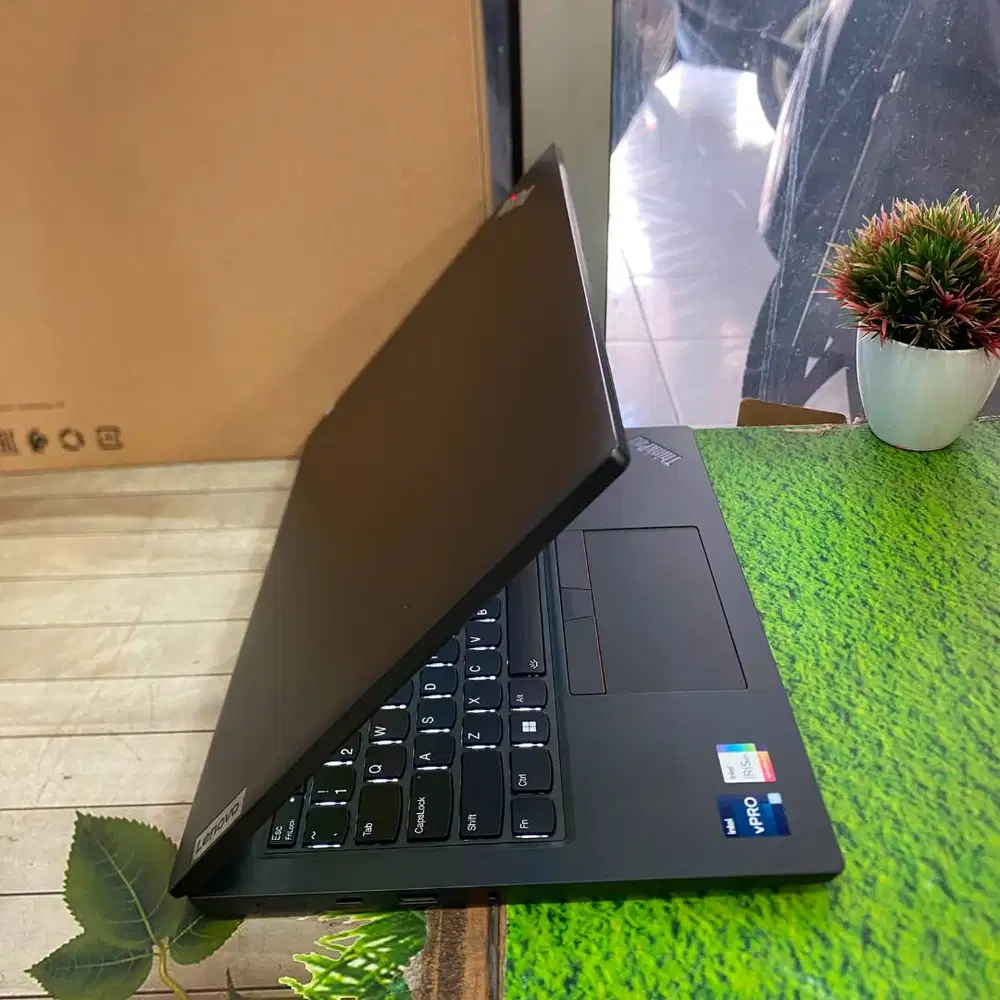 New Lenovo Thinkpad L13 Core i7-1265U 32GB 512GB 13,3 IPS Windows 11