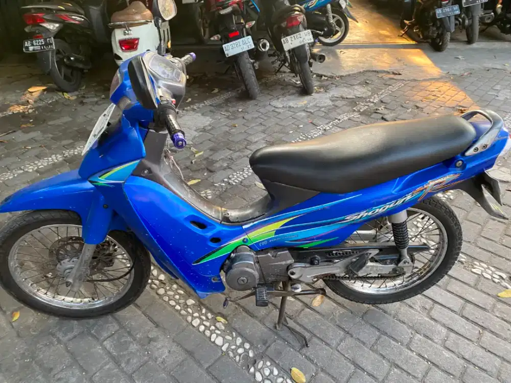Suzuki Shogun R THN 2003 plat AD klaten