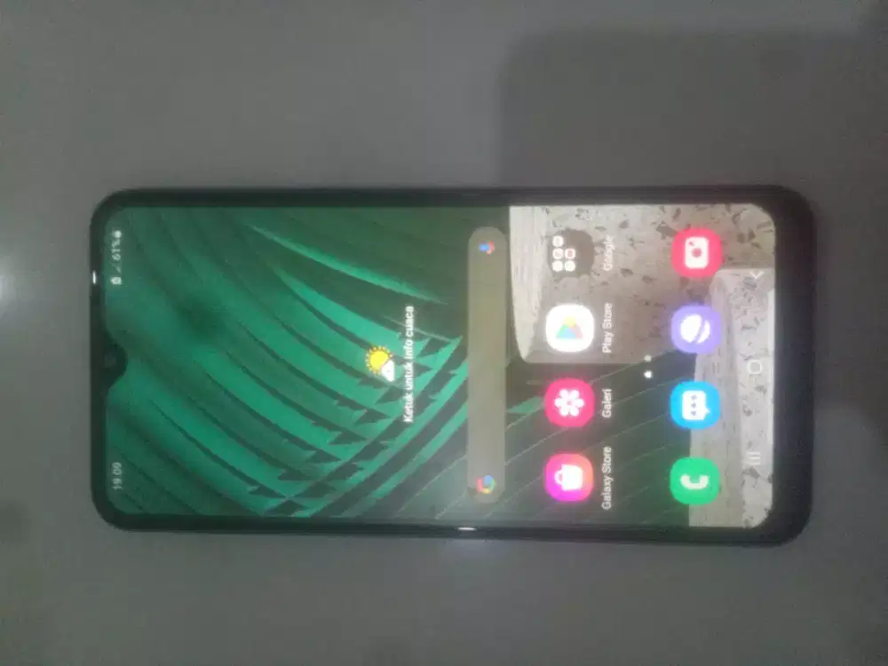 Samsung a10s 2/32