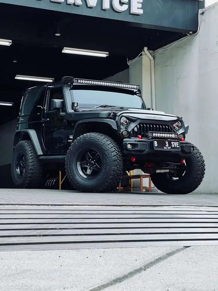 Jeep Wrangler Sahara
