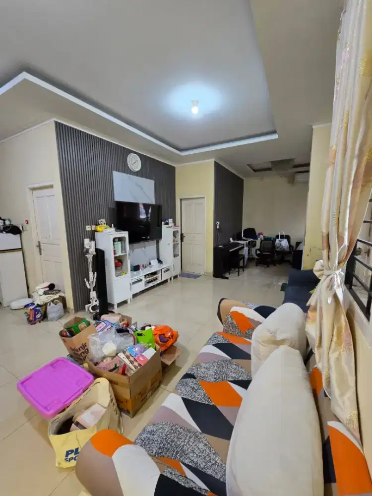 Rumah di tebet barat