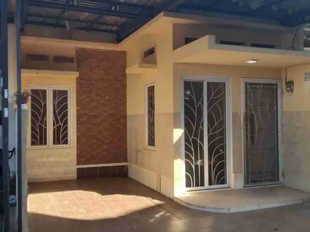 di jual/di sewakan rumah dlm cluster di Cilangkap jkt timur