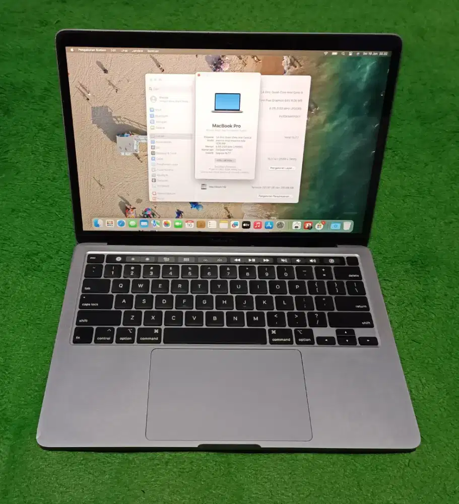 Apple MacBook Pro 2020 13inch i5 8/256 Grey Touchbar Murah