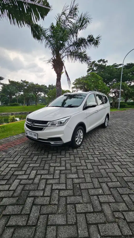 Dijual!! Wuling Cortez 2022, A/T. Captain seat!!! Murah 170 jt.