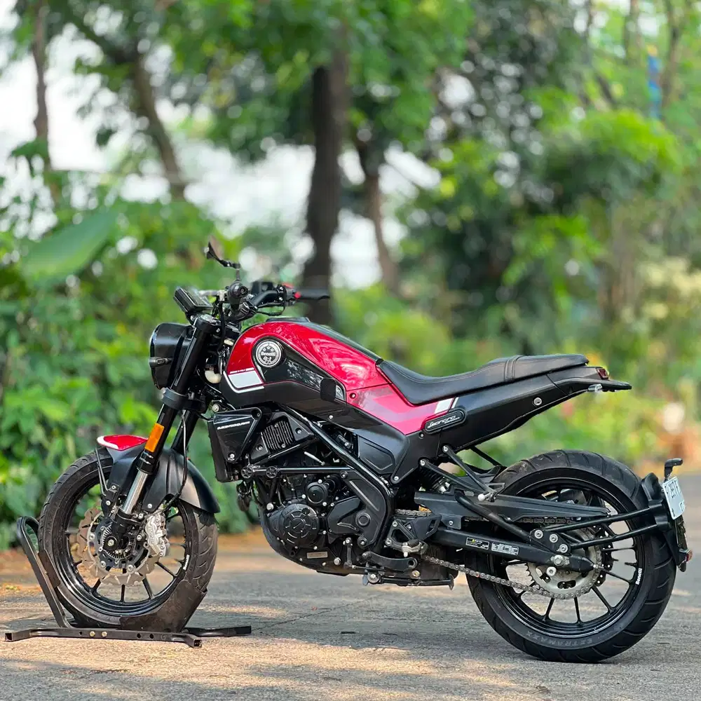 BENELLI LEONCINO 250 ABS MERAH 2023 KM RENDAH PAJAK PANJANG FULL MULUS