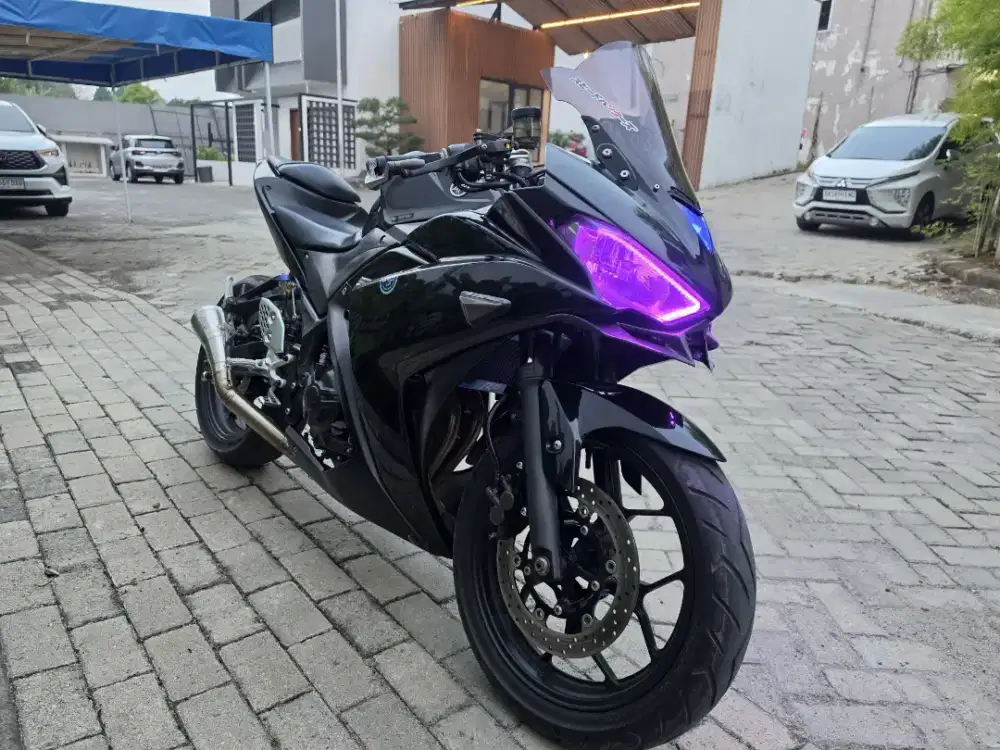 YAMAHA R25 TAHUN 2017