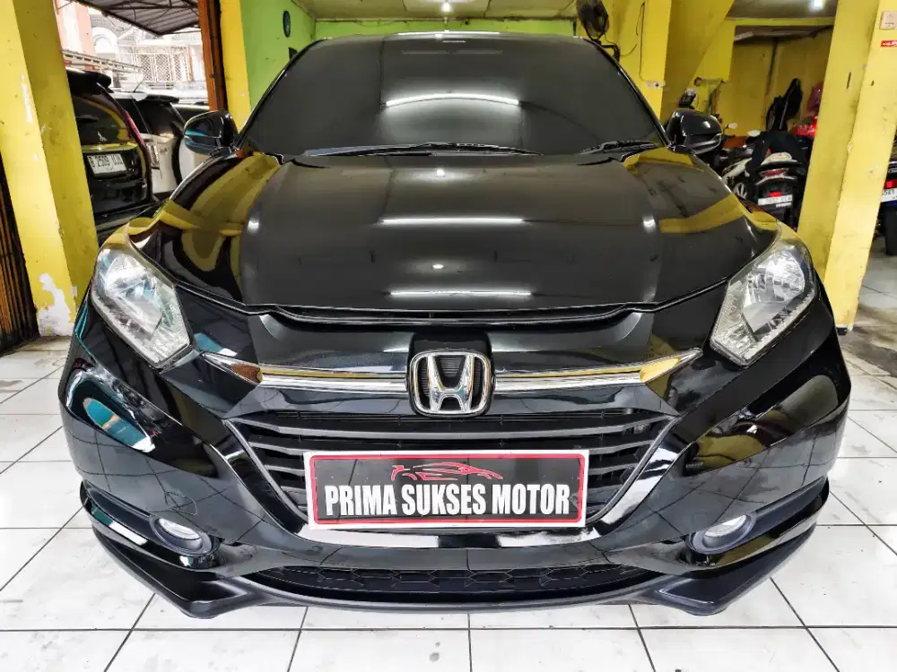 HONDA HRV 1.5 E CVT AT 2018 MATIC LIKE NEW