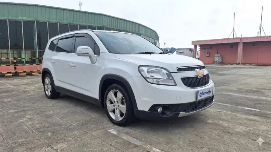 KM Rendah - Chevrolet Orlando 1.8 LT Bensin-AT 2017
