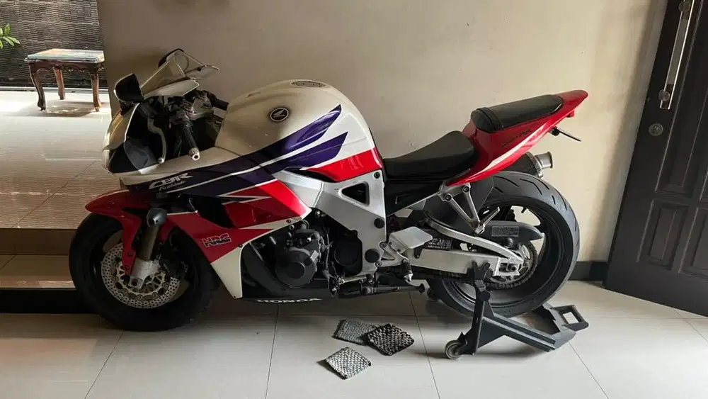 dijual cbr 900/1000rr