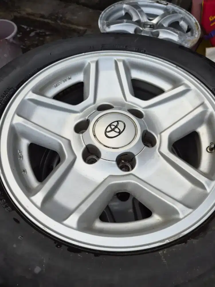 Velg ori toyota R16x7 pcd 6x139.7