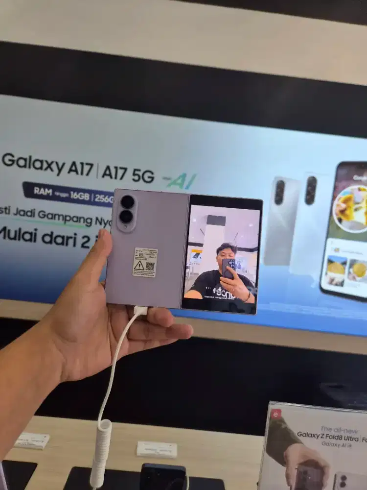 SAMSUNG ZFOLD 8