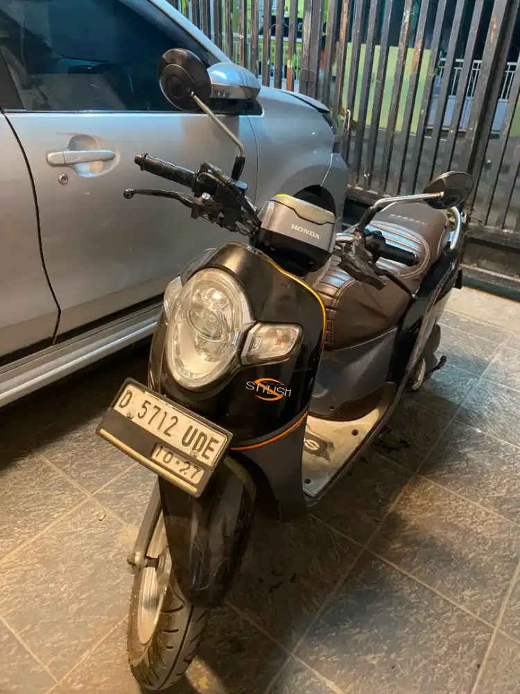 Honda Scoopy 2017