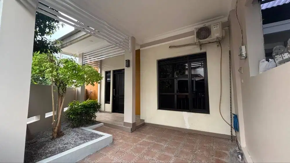 Dijual Rumah Hook Nyaman di Batujajar Regency Bandung
