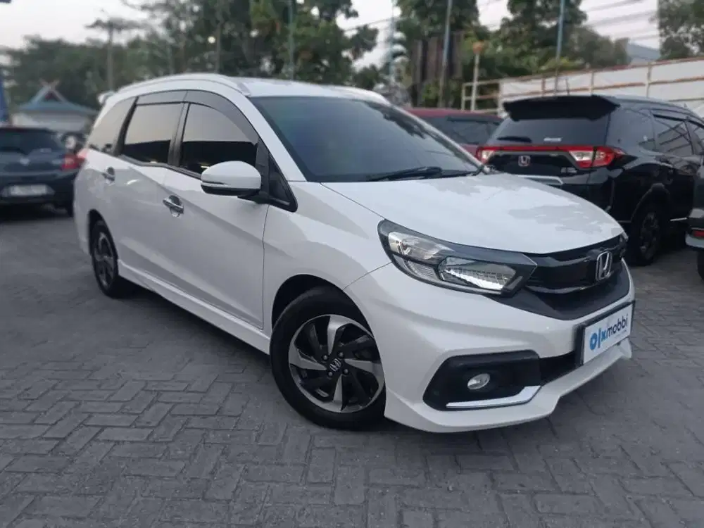 KM Rendah - Honda Mobilio 1.5 RS Bensin - AT 2018 - KKU