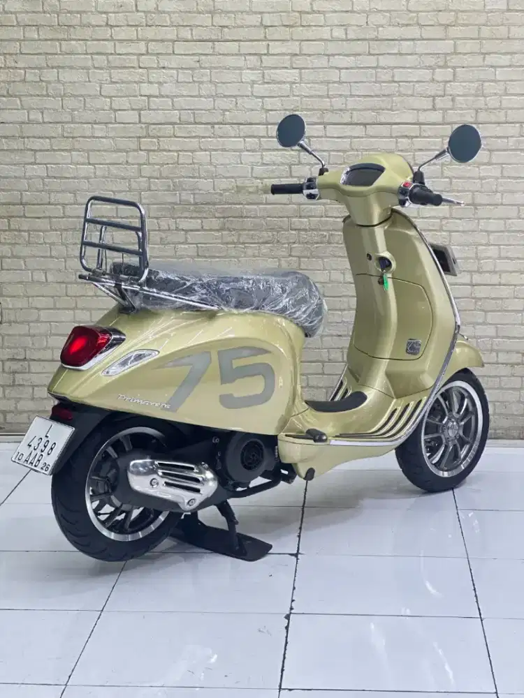 ODO 1RB‼️ Vespa Primavera 2021 75th Anniversary Limited mustika motor