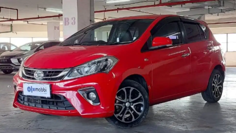 DP MURAH Daihatsu Sirion 1.3 Bensin-AT 2018 Merah CKKTB