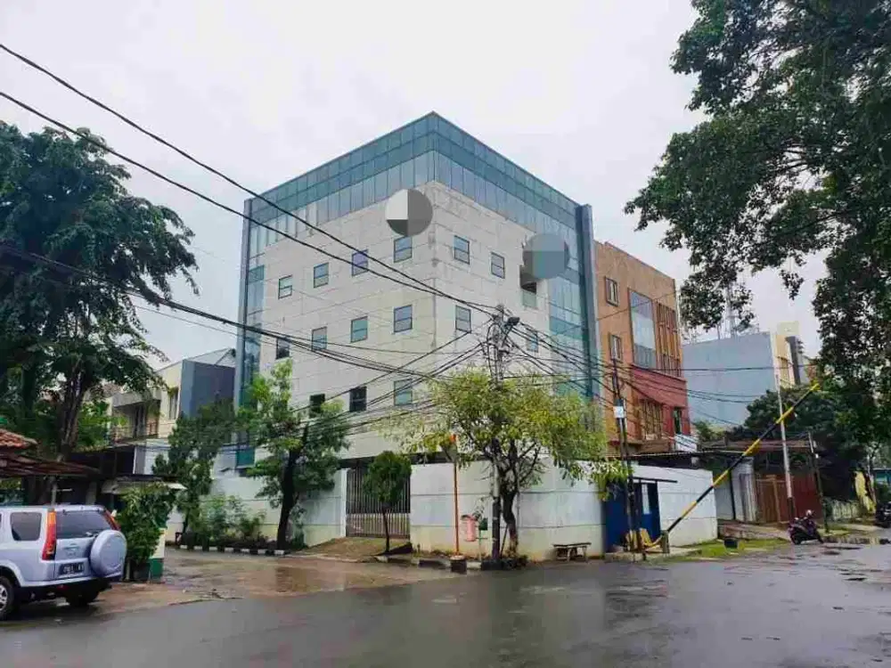Gedung Kantor 5 Lantai di Sunter, Jakarta Utara.