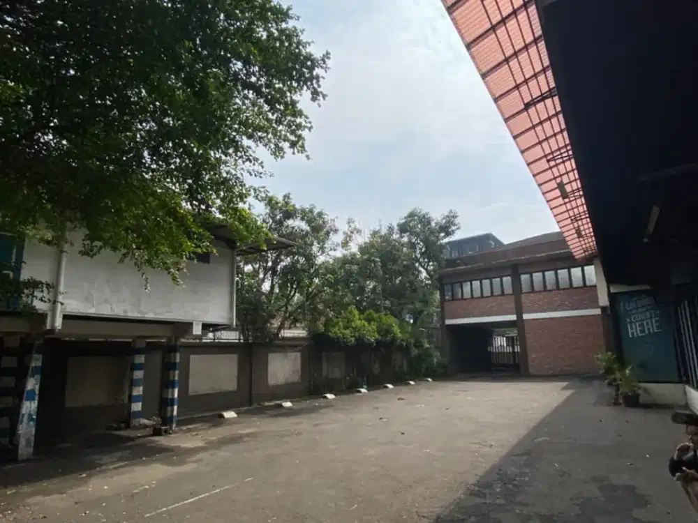 ~TERMURAH RUANG USAHA MAINROAD PASIRKALIKI BANDUNG SANGAT STRAETEGIS