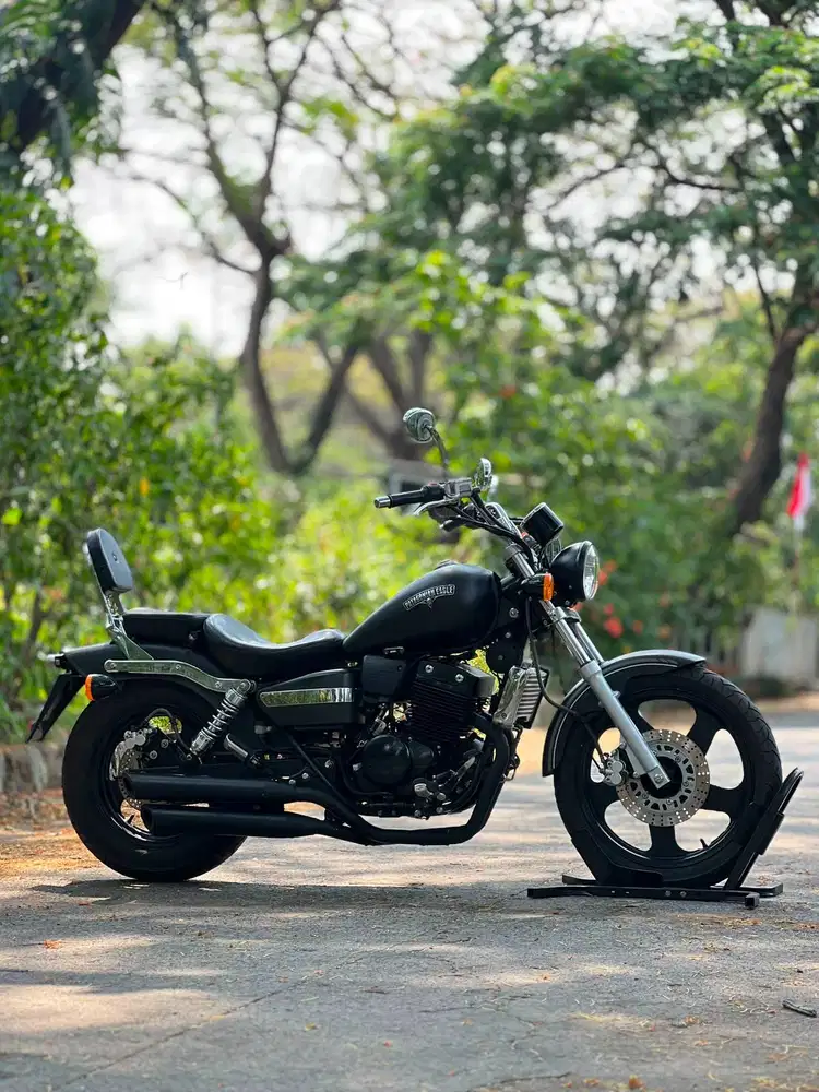 BENELLI PATAGONIAN EAGLE 250 EFI 2022 HITAM KM 10K PAJAK ON SUPERB