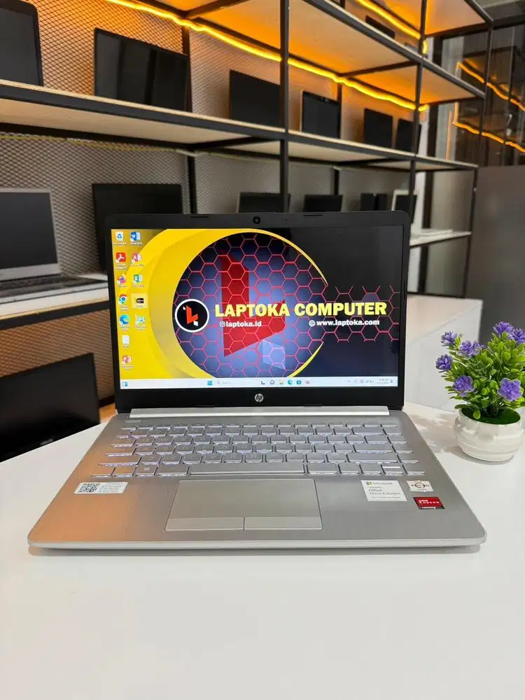 Di jual laptop hp 14s amd athlon