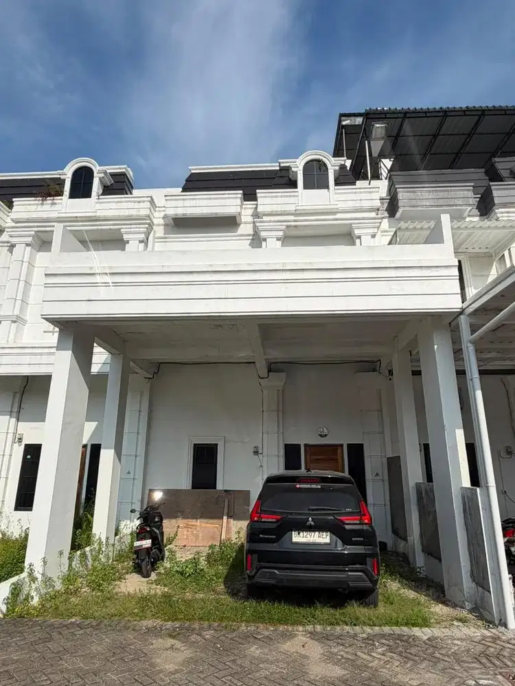Rumah Kosong Krakatau Palace Dijual