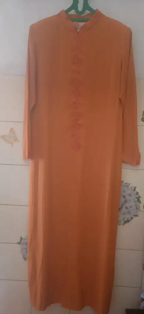 Baju muslim wanita sz L ( lingkar dada 100 cm-108 cm)