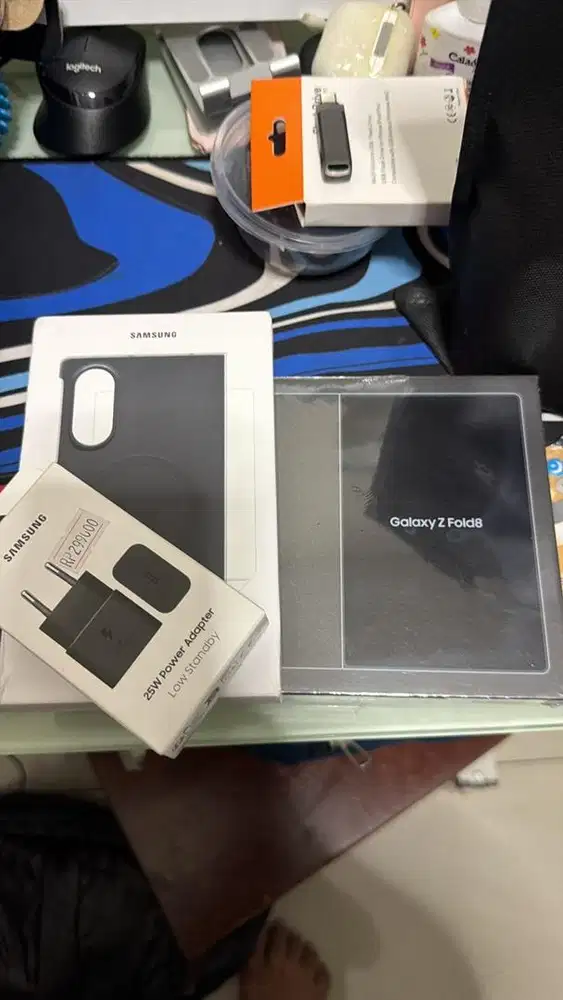 Samsung Fold 8 12/512 Cream