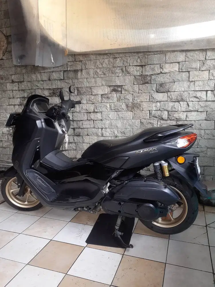 Di mahar aja nmax Thn 2020 ..ban baru ganti smua