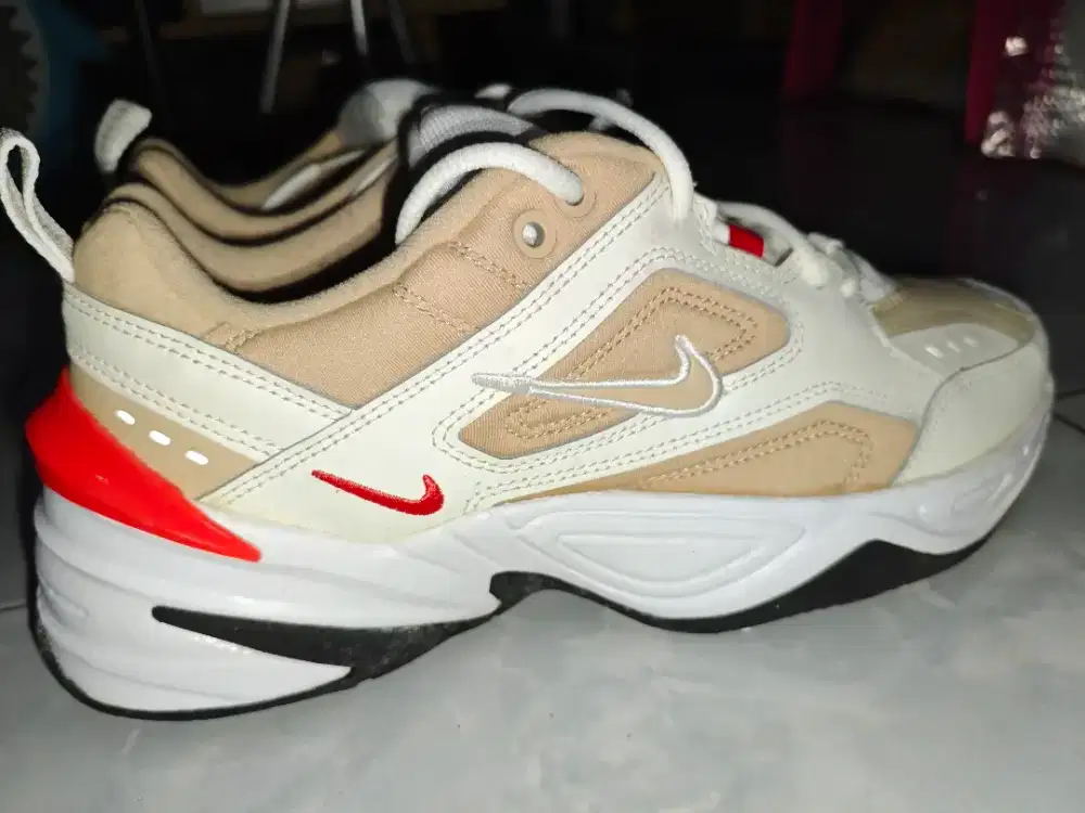 Nike M2Tekno Size 42