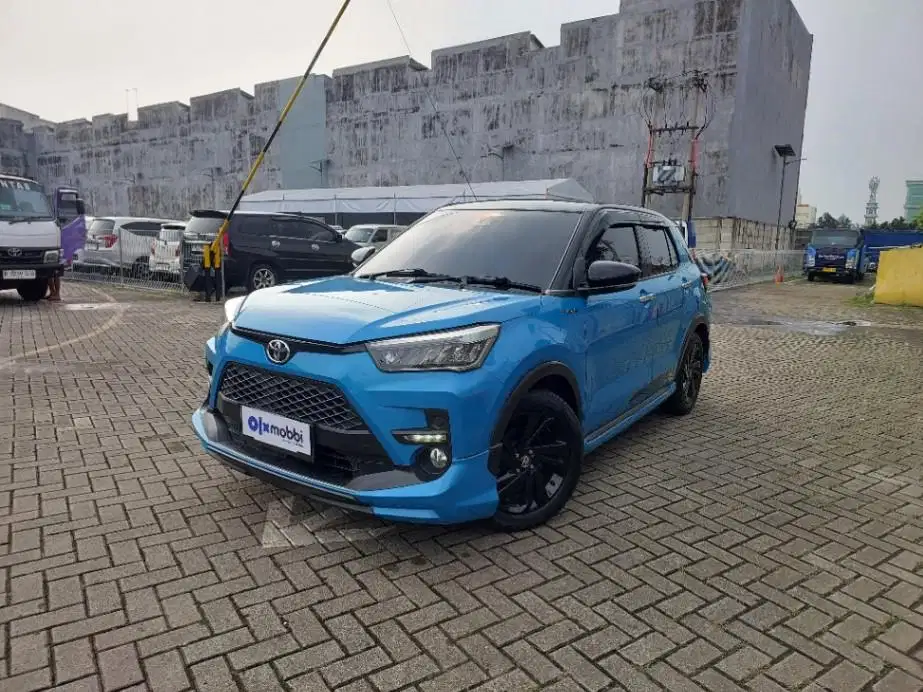 DP Murah Toyota Raize 1.0 T GR SPORT TSS Two Tone Bensin-AT 2021 Biru