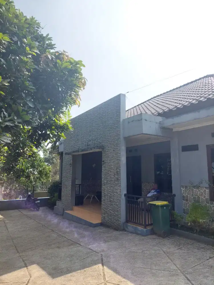 Jual Rumah / Villa