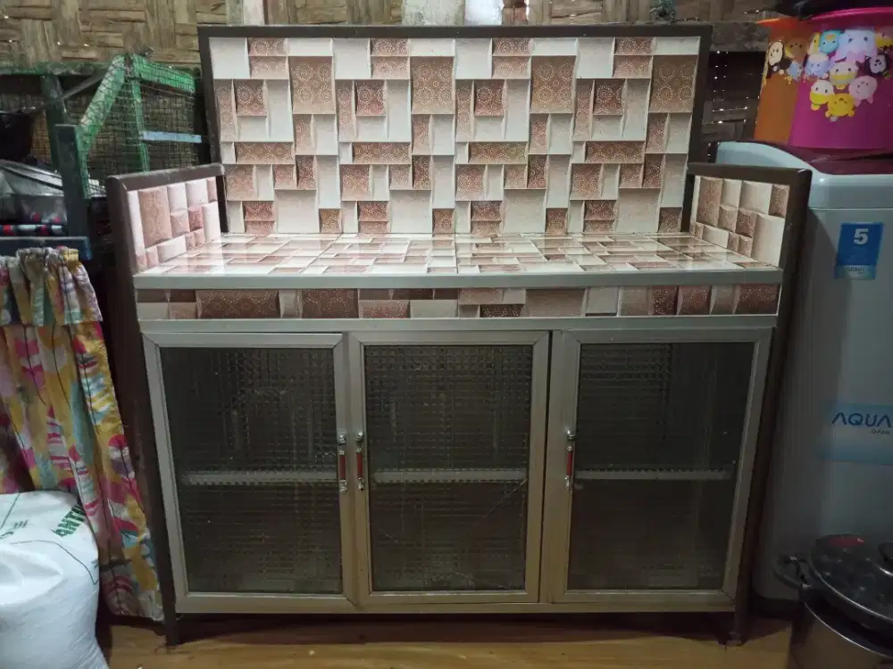 Meja kompor aluminium 3 pintu dengan lapisan keramik