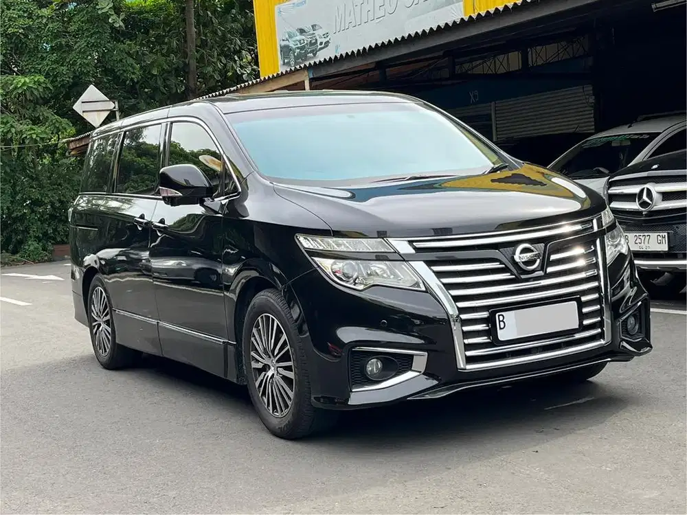 TERMURAH!! NISSAN ELGRAND 2.5 HWS AT HITAM 2014