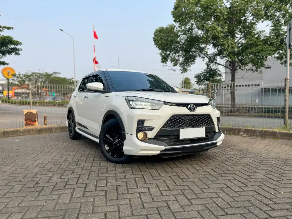 TOYOTA Raize GR Sport 1.0T Non TSS 2021 Putih