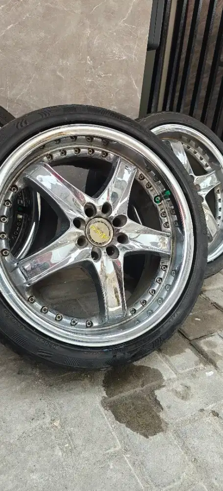 Velg r18x7.5 JJ. Advanti racing + ban