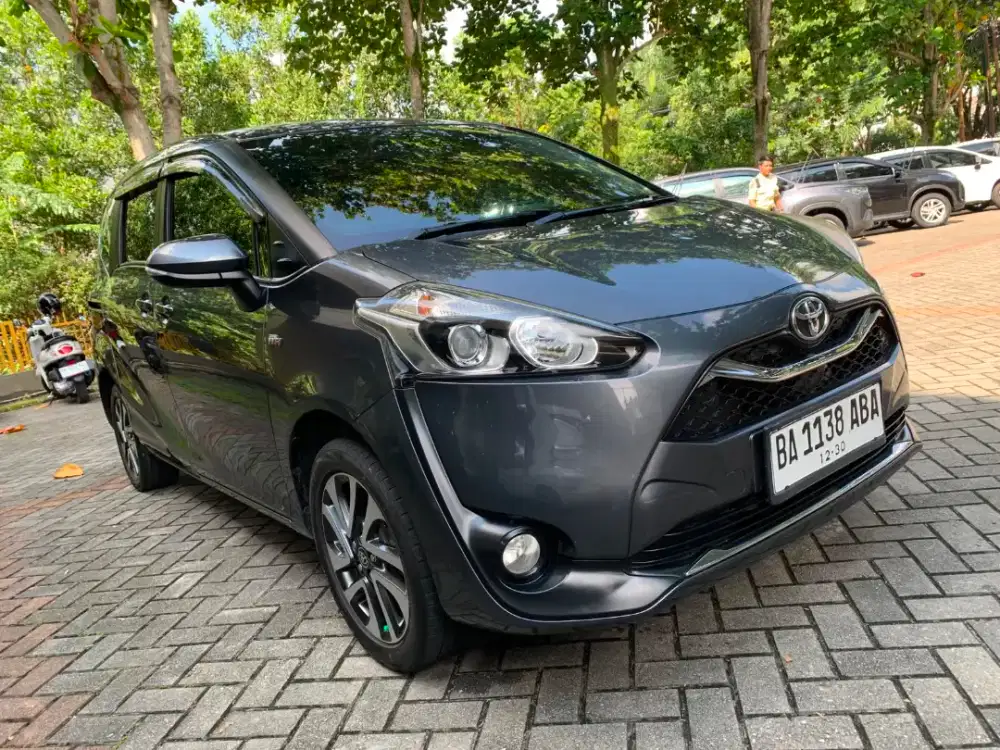 Sienta V 1.5 Manual 2019