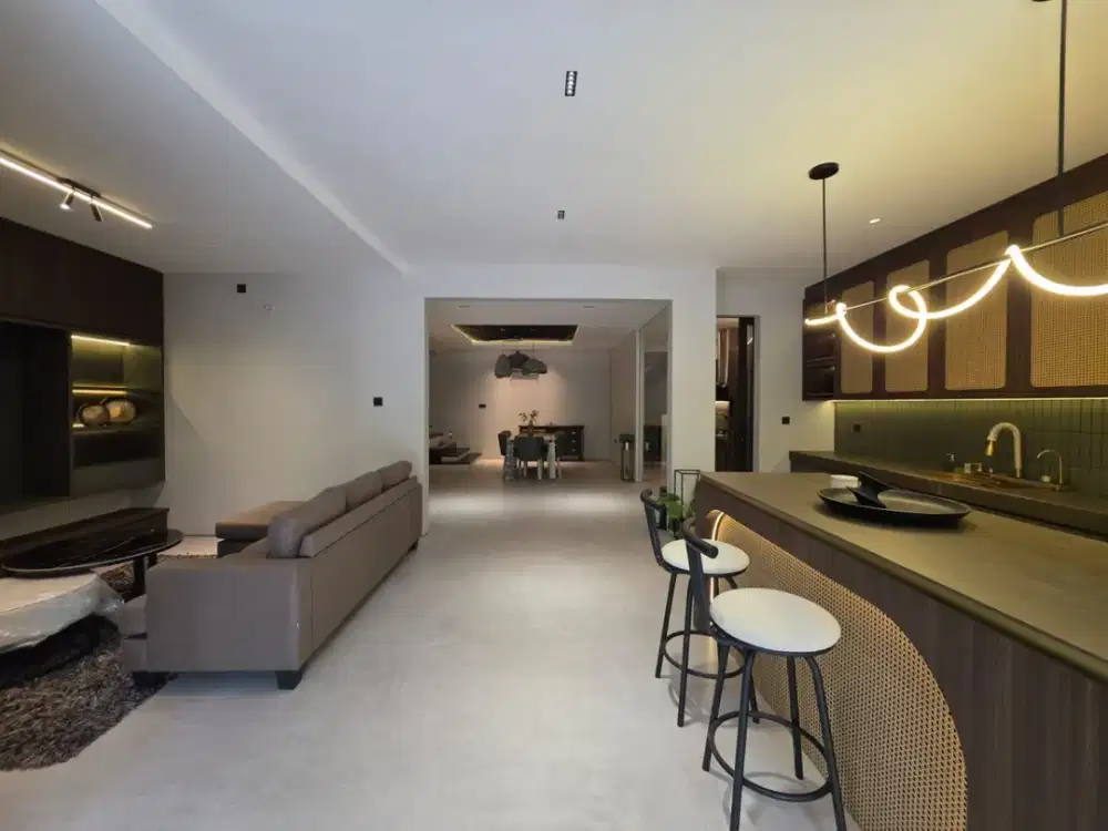 Dijual Rumah Cantik 3 Lantai Semifurnish di Alam Sutera Siap Huni