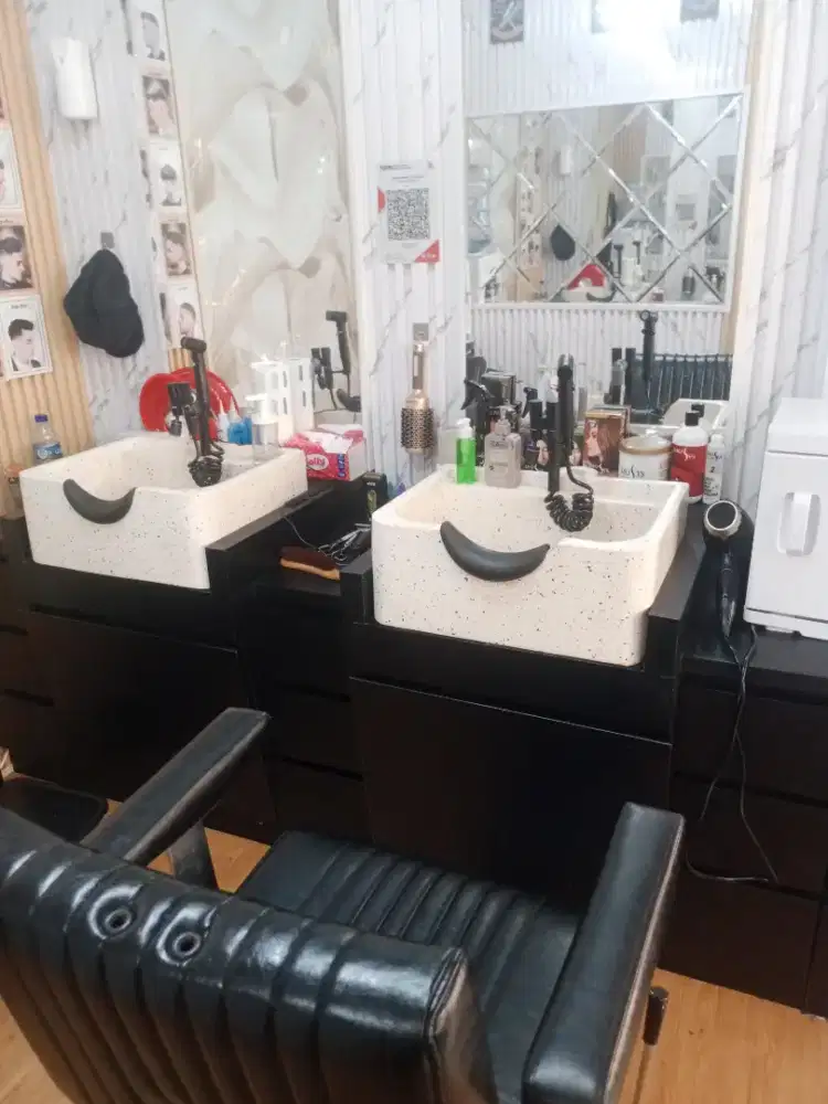 Barbershop C2 apartemen kalibata city tower Ebony