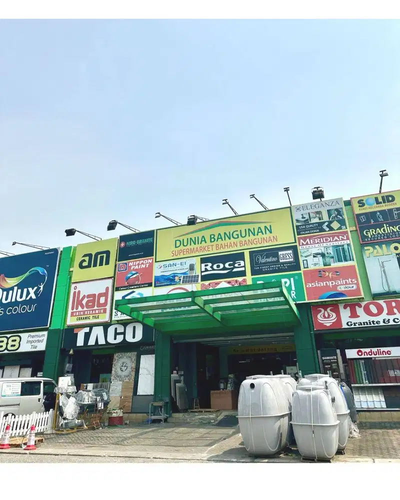 Kepala Toko Supermarket Bahan Bangunan