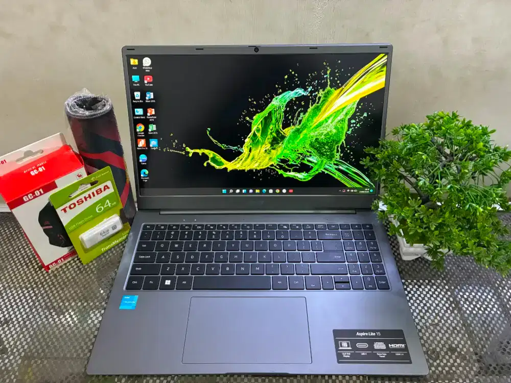 ACER ASPIRELITE 15 RAM 8 FULLSET PEMAKAIAN SEBENTAR