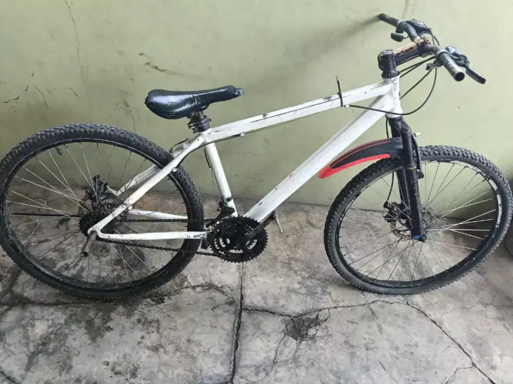 Sepeda gunung mtb ukuran 26 murah bekas
