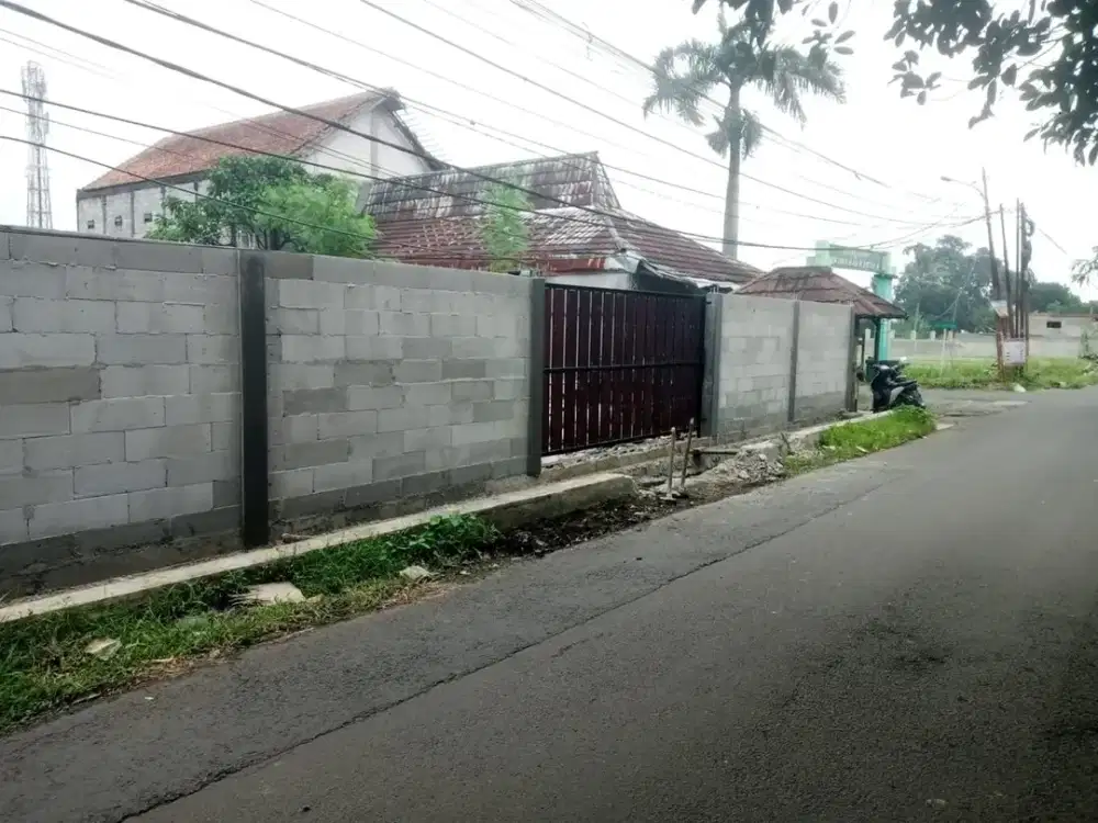 Disewakan Lahan Tanah Kosong cocok untuk usaha , Kos2xan
