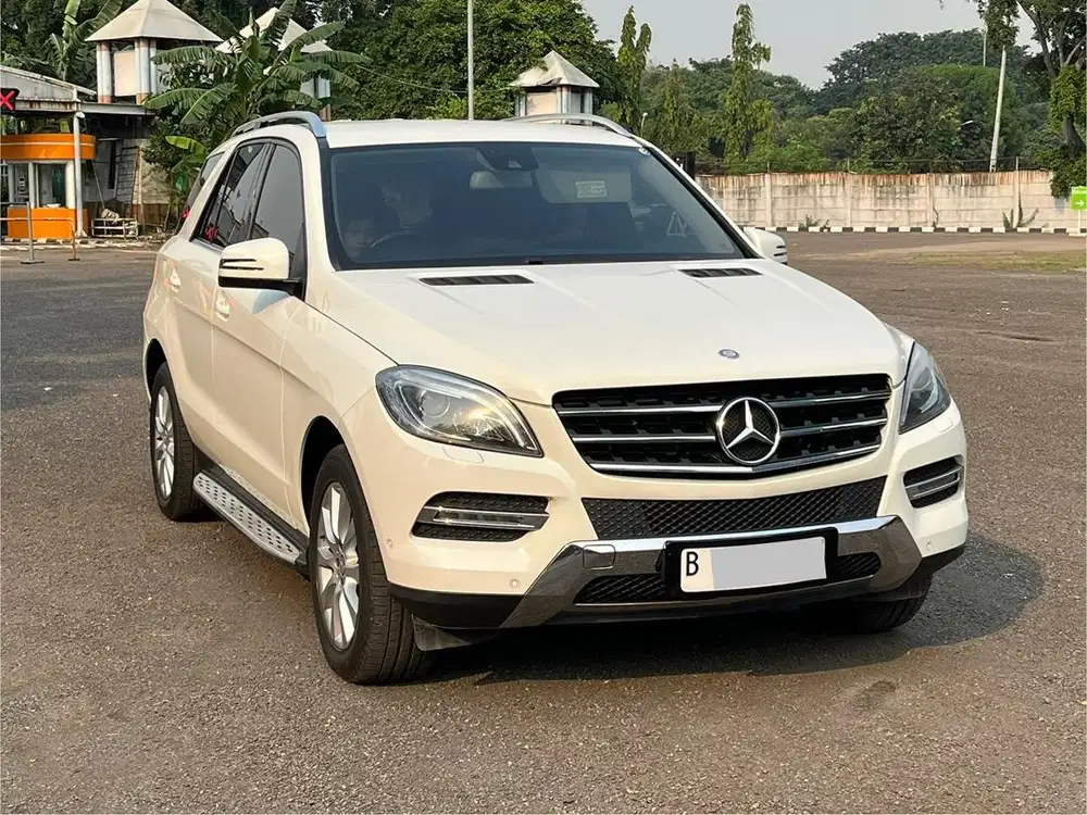 TERMURAH!! MERCY ML250 CDI AT PUTIH 2013