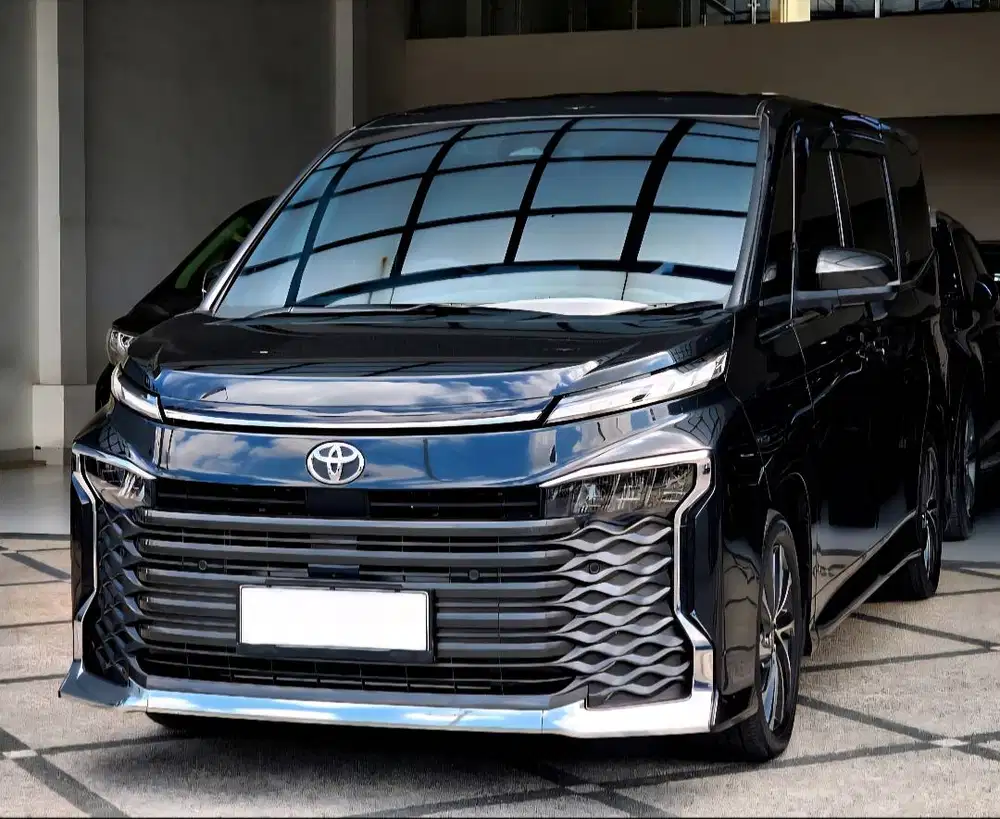 LOW KM!! TOYOTA VOXY NEW MODEL FACELIFT TSS PK 2024