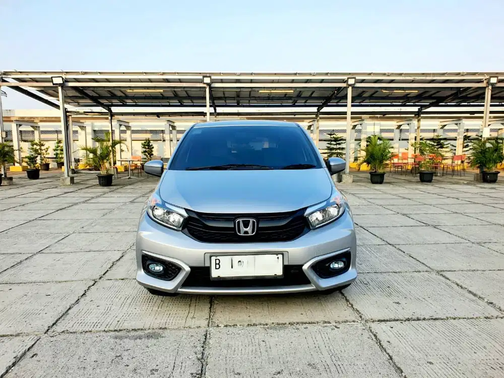 honda brio satya e cvt 1.2 at