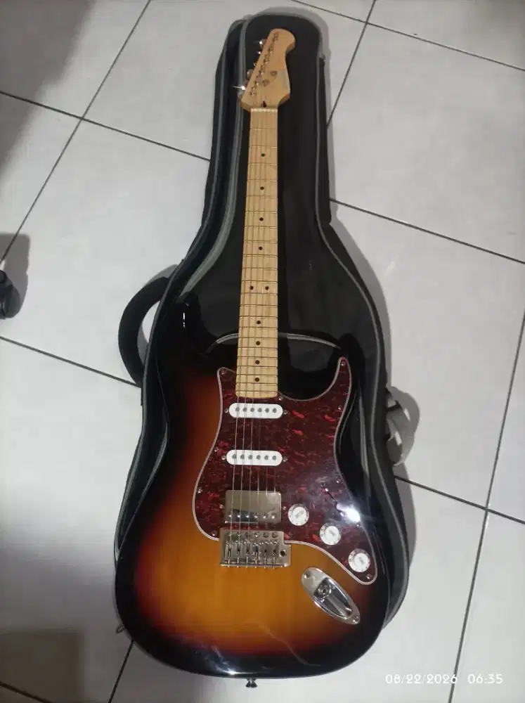 Gitar Elektrik Donner DST-52 Sunburst