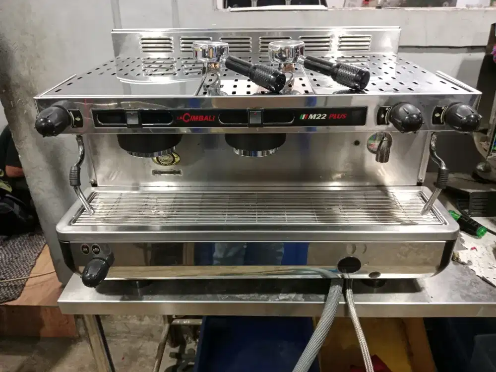 Mesin kopi la cimbali m22 plus