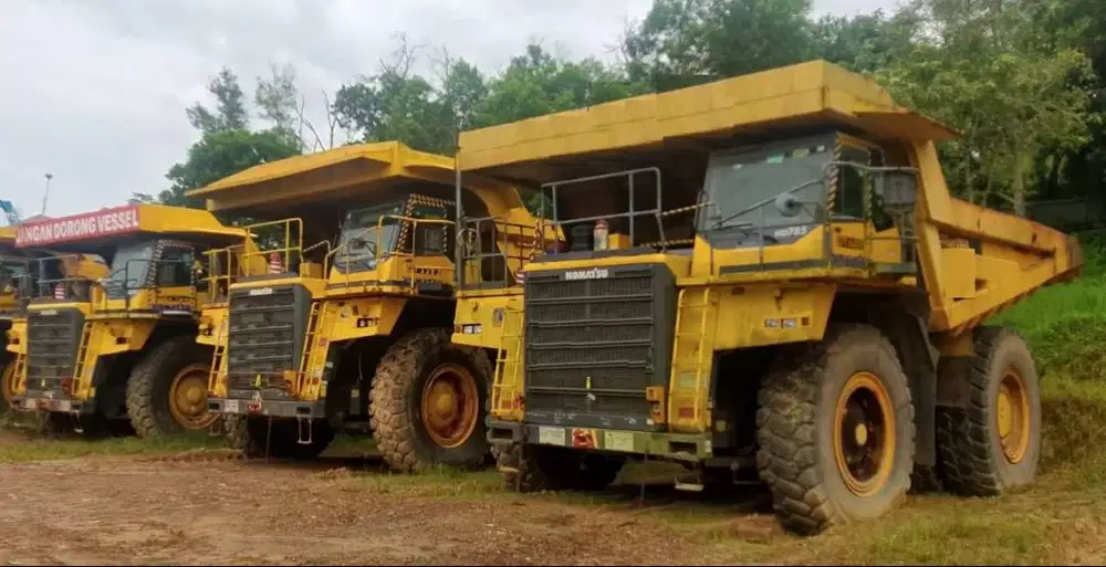 Dijual Rigid Dump Truck Komatsu HD785-7R Tahun 2011