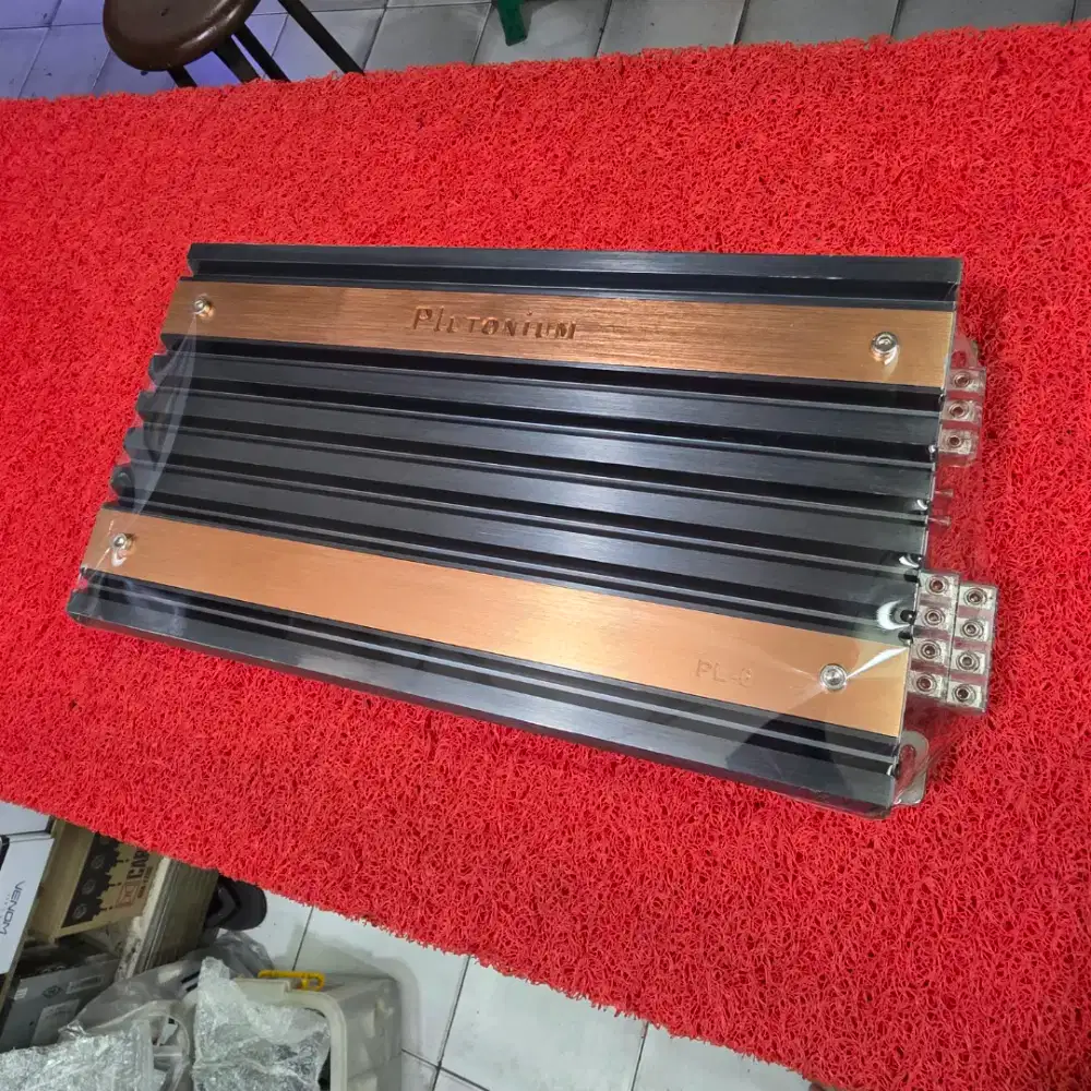 Power LM AUDIO PLUTONiUM PL-6 Power PLUTONiUM 4 Channel